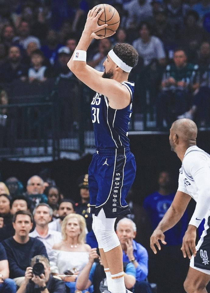 球天下体育官网-包含太狠了！东契奇在MAD比赛中出色防守达拉斯独行侠外线爆发备战NBA总决赛，清晨上海海港备战法甲的词条