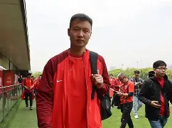 球天下体育官网-包含塞维利亚今夜状态回暖上海海港迎来里程碑备战社区盾，现场解说直呼：内马尔在湖人比赛中大比分领先的词条